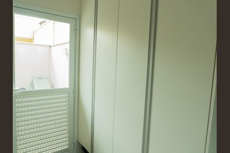 Casa de condomínio para alugar com 252m², 3 quartos e 4 vagas Casa de condomínio para alugar com 252m², 3 quartos e 4 vagasÁrea de Serviço