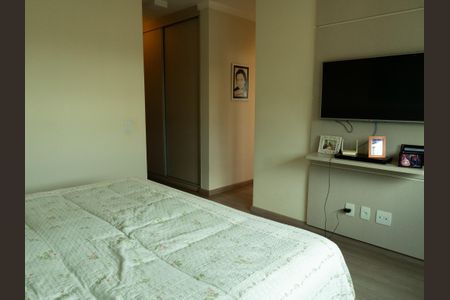 Casa de condomínio para alugar com 252m², 3 quartos e 4 vagas Casa de condomínio para alugar com 252m², 3 quartos e 4 vagasQuarto Suíte