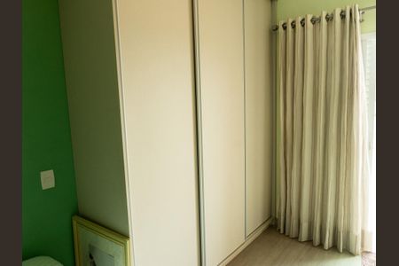 Casa de condomínio para alugar com 252m², 3 quartos e 4 vagas Casa de condomínio para alugar com 252m², 3 quartos e 4 vagasQuarto 1 - Armários