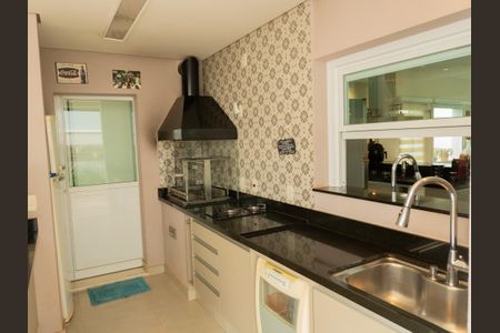 Casa de condomínio para alugar com 252m², 3 quartos e 4 vagas Casa de condomínio para alugar com 252m², 3 quartos e 4 vagasÁrea gourmet