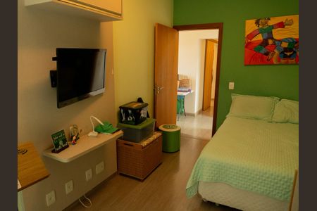 Casa de condomínio para alugar com 252m², 3 quartos e 4 vagas Casa de condomínio para alugar com 252m², 3 quartos e 4 vagasQuarto 1