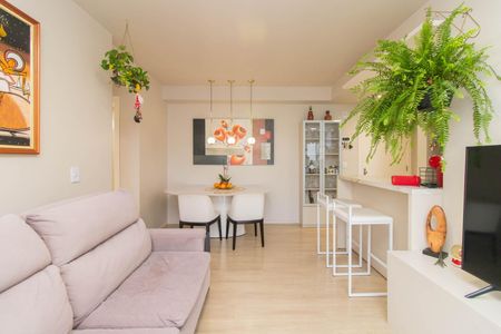 Sala de apartamento à venda com 3 quartos, 73m² em Cavalhada, Porto Alegre