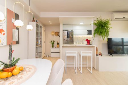 Sala de apartamento à venda com 3 quartos, 73m² em Cavalhada, Porto Alegre