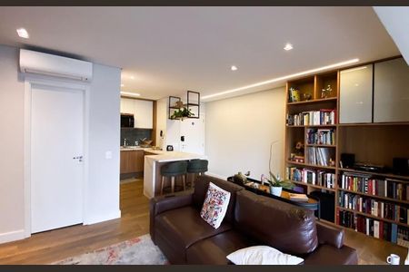 Apartamento à venda com 80m², 2 quartos e 1 vaga