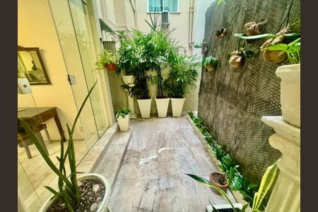 Apartamento à venda com 100m², 3 quartos e 1 vaga