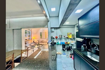 Apartamento à venda com 3 quartos, 100m² em Leblon, Rio de Janeiro