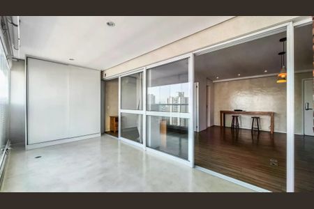 Apartamento à venda com 57m², 1 quarto e 1 vaga