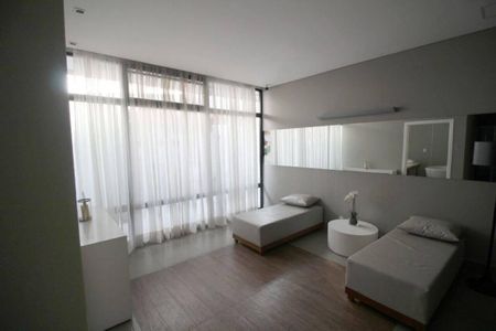 Apartamento à venda com 57m², 1 quarto e 1 vaga
