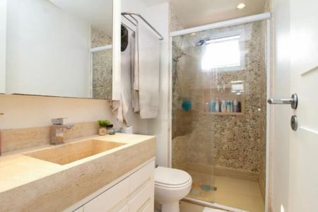 Apartamento à venda com 72m², 2 quartos e 1 vaga