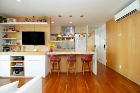 Apartamento à venda com 72m², 2 quartos e 1 vaga