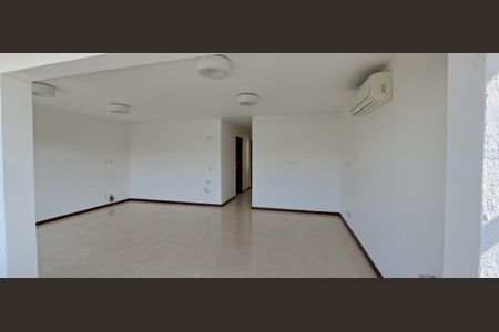 Casa à venda com 312m², 5 quartos e 2 vagas