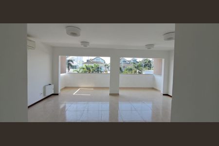 Casa à venda com 312m², 5 quartos e 2 vagas