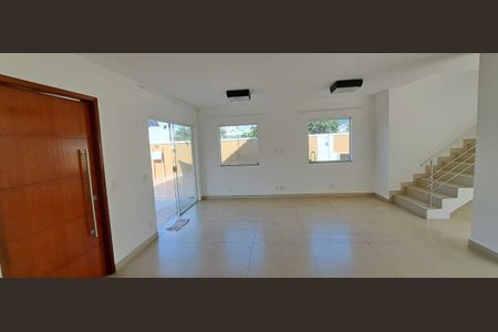 Casa à venda com 312m², 5 quartos e 2 vagas