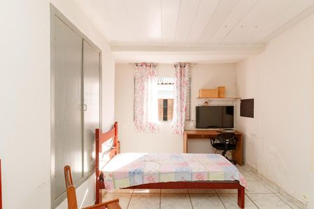 Casa para alugar com 90m², 2 quartos e sem vagaQuarto