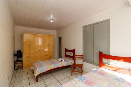 Casa para alugar com 90m², 2 quartos e sem vagaQuarto