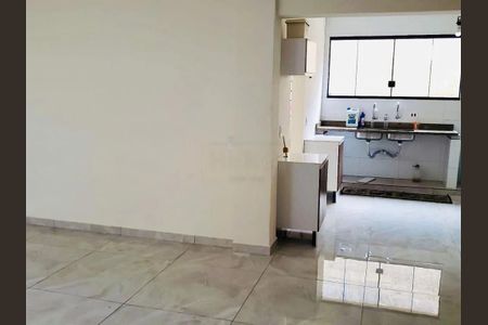 Casa à venda com 3 quartos, 411m² em Jardim da Serra, Jundiaí