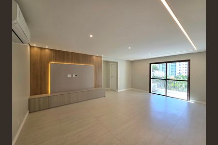 Sala de apartamento à venda com 3 quartos, 130m² em Moema, São Paulo