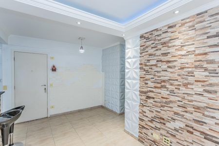 Sala de apartamento à venda com 2 quartos, 56m² em Vila Cruz das Almas, São Paulo