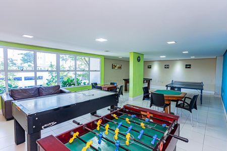 Apartamento à venda com 56m², 2 quartos e 1 vaga Apartamento à venda com 56m², 2 quartos e 1 vagaSala de Jogos