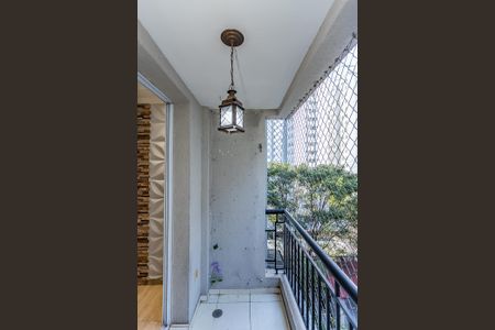 Varanda de apartamento à venda com 2 quartos, 56m² em Vila Cruz das Almas, São Paulo