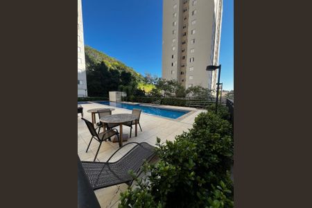 Apartamento à venda com 64m², 2 quartos e 1 vagaÁrea externa