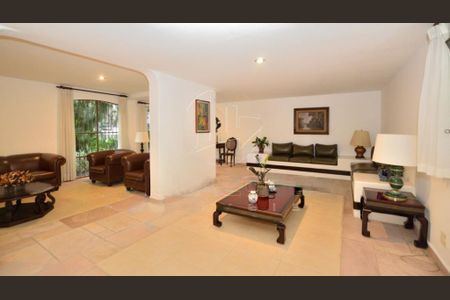 Apartamento à venda com 101m², 3 quartos e 2 vagas