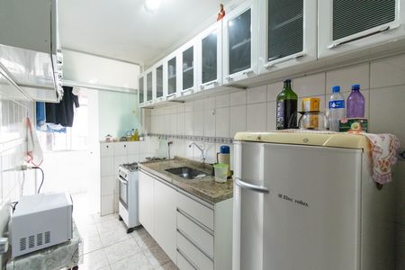Cozinha de apartamento à venda com 2 quartos, 49m² em Cidade Ademar, São Paulo