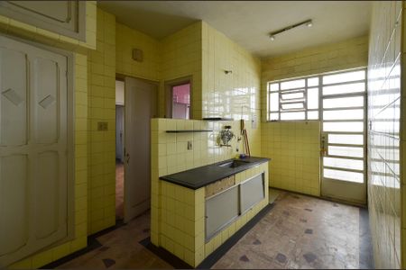 Casa à venda com 96m², 2 quartos e 1 vaga Casa à venda com 96m², 2 quartos e 1 vagaCozinha