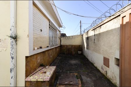 Casa à venda com 96m², 2 quartos e 1 vaga Casa à venda com 96m², 2 quartos e 1 vagaEntrada