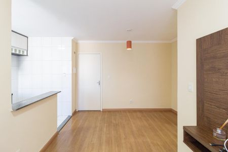Sala de apartamento para alugar com 2 quartos, 50m² em Vila Merces, Carapicuíba