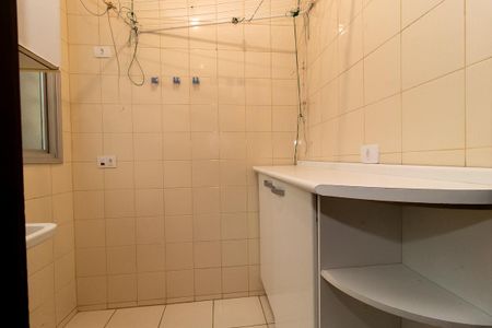 Apartamento à venda com 61m², 2 quartos e 1 vaga Apartamento à venda com 61m², 2 quartos e 1 vagaÁrea de Serviço