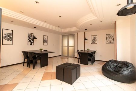 Apartamento à venda com 61m², 2 quartos e 1 vaga Apartamento à venda com 61m², 2 quartos e 1 vagaÁrea comum