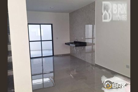 Casa à venda com 3 quartos, 106m² em Penha de França, São Paulo