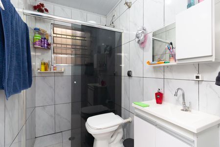 Casa à venda com 150m², 3 quartos e 1 vaga Casa à venda com 150m², 3 quartos e 1 vagaBanheiro