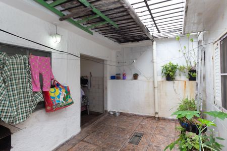 Casa à venda com 150m², 3 quartos e 1 vaga Casa à venda com 150m², 3 quartos e 1 vagaQuintal