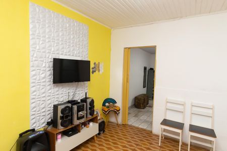 Sala de casa à venda com 3 quartos, 150m² em Vila Rosaria, São Paulo