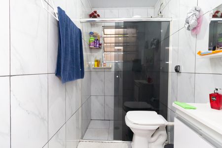 Casa à venda com 150m², 3 quartos e 1 vaga Casa à venda com 150m², 3 quartos e 1 vagaBanheiro