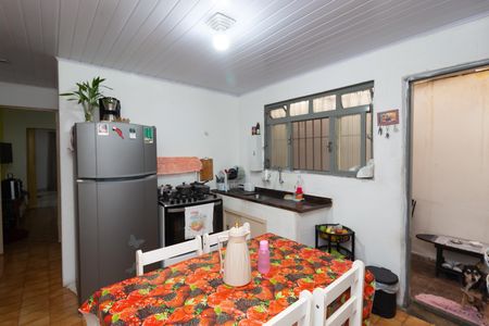 Casa à venda com 150m², 3 quartos e 1 vaga Casa à venda com 150m², 3 quartos e 1 vagaCozinha