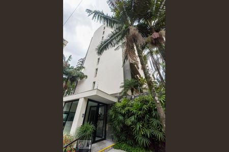 Apartamento para alugar com 145m², 3 quartos e 4 vagas Apartamento para alugar com 145m², 3 quartos e 4 vagasFachada