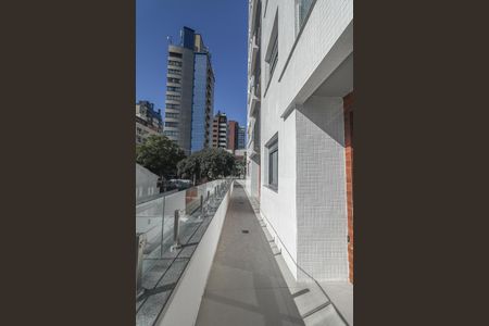 Apartamento à venda com 140m², 3 quartos e 1 vagaVaranda