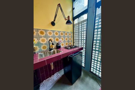 Cozinha de apartamento para alugar com 1 quarto, 52m² em Centro Histórico de São Paulo, São Paulo