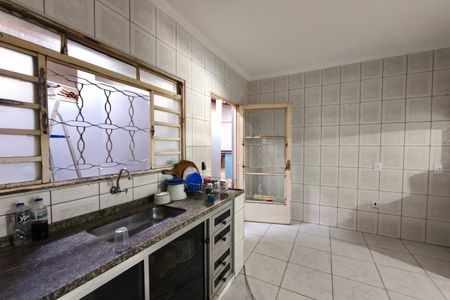 Cozinha de casa para alugar com 2 quartos, 110m² em Jardim Santa Rosa, Campinas