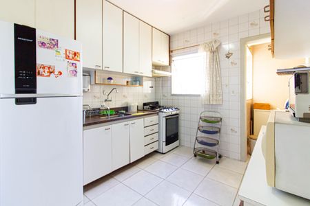 Cozinha de apartamento para alugar com 3 quartos, 112m² em Lapa, São Paulo