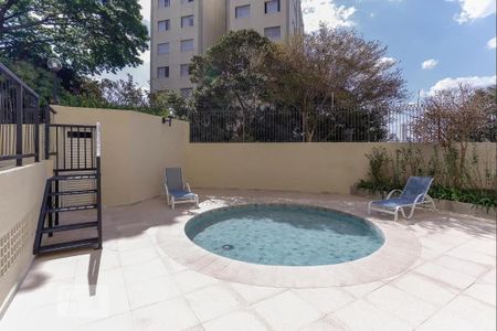 Piscina de apartamento para alugar com 3 quartos, 112m² em Lapa, São Paulo