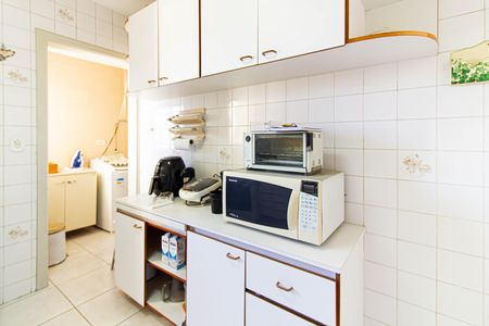 Cozinha de apartamento para alugar com 3 quartos, 112m² em Lapa, São Paulo