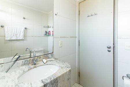 Apartamento para alugar com 112m², 3 quartos e 1 vaga Apartamento para alugar com 112m², 3 quartos e 1 vagaBanheiro
