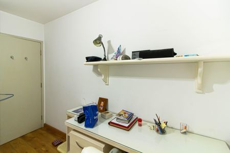 Apartamento para alugar com 112m², 3 quartos e 1 vaga Apartamento para alugar com 112m², 3 quartos e 1 vagaQuarto 1