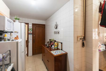 Apartamento para alugar com 72m², 2 quartos e 1 vagaCozinha