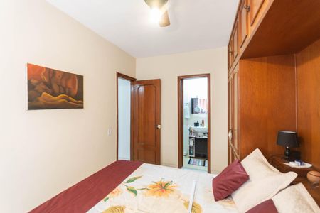 Apartamento para alugar com 72m², 2 quartos e 1 vagaSuíte