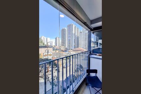 Varanda de kitnet/studio para alugar com 1 quarto, 27m² em Ipiranga, São Paulo